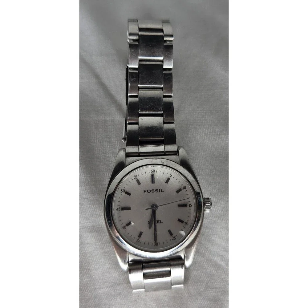 Vtg Fossil Steel Watch FS-2511 Mens 33mm Case Quartz Analog w/ New Battery